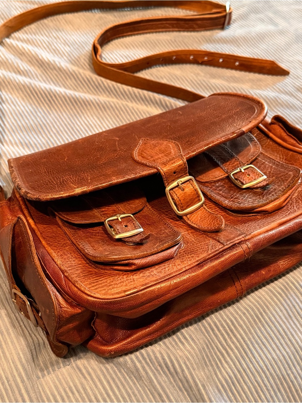 Vintage Brown Leather Men's Crossbody Satchel
